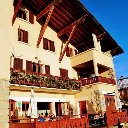 Auberge Le Valezan Bagian luar foto